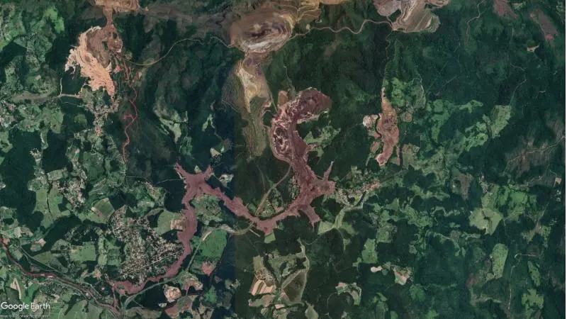 Vista aérea da área afetada pelo rompimento da barragem em Brumadinho/MG